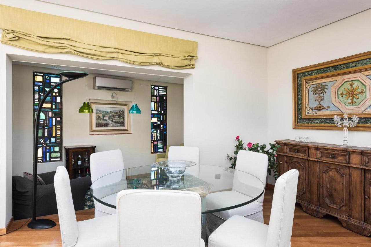 Apartamento Idyllia - Penthouse In Navona Area Roma Exterior foto